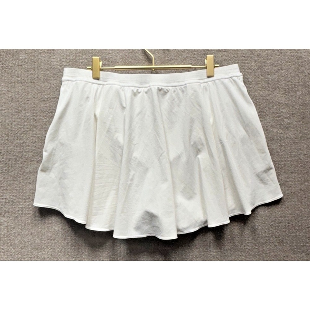 Lululemon Narrow Waistband Tennis Skirt Size 14 Cream White Lined SQUARE DOT EUC